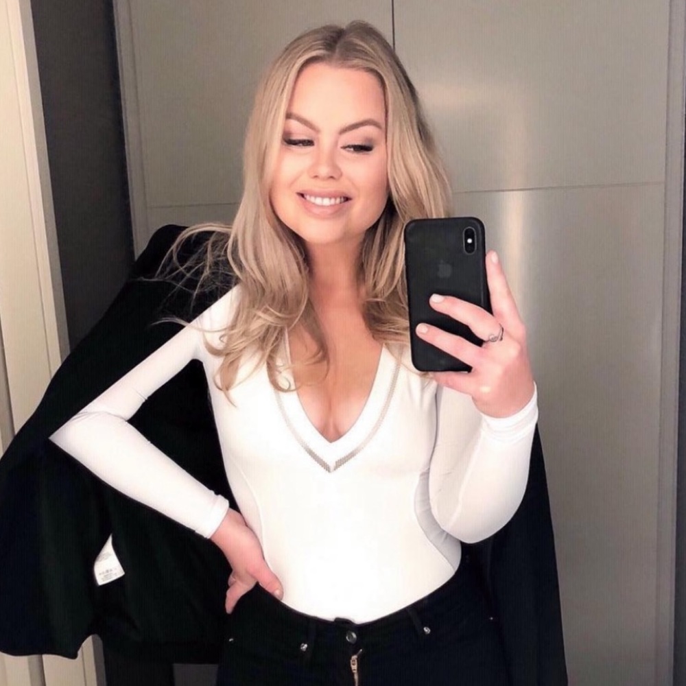 Good American Deep V Low Down bodysuit